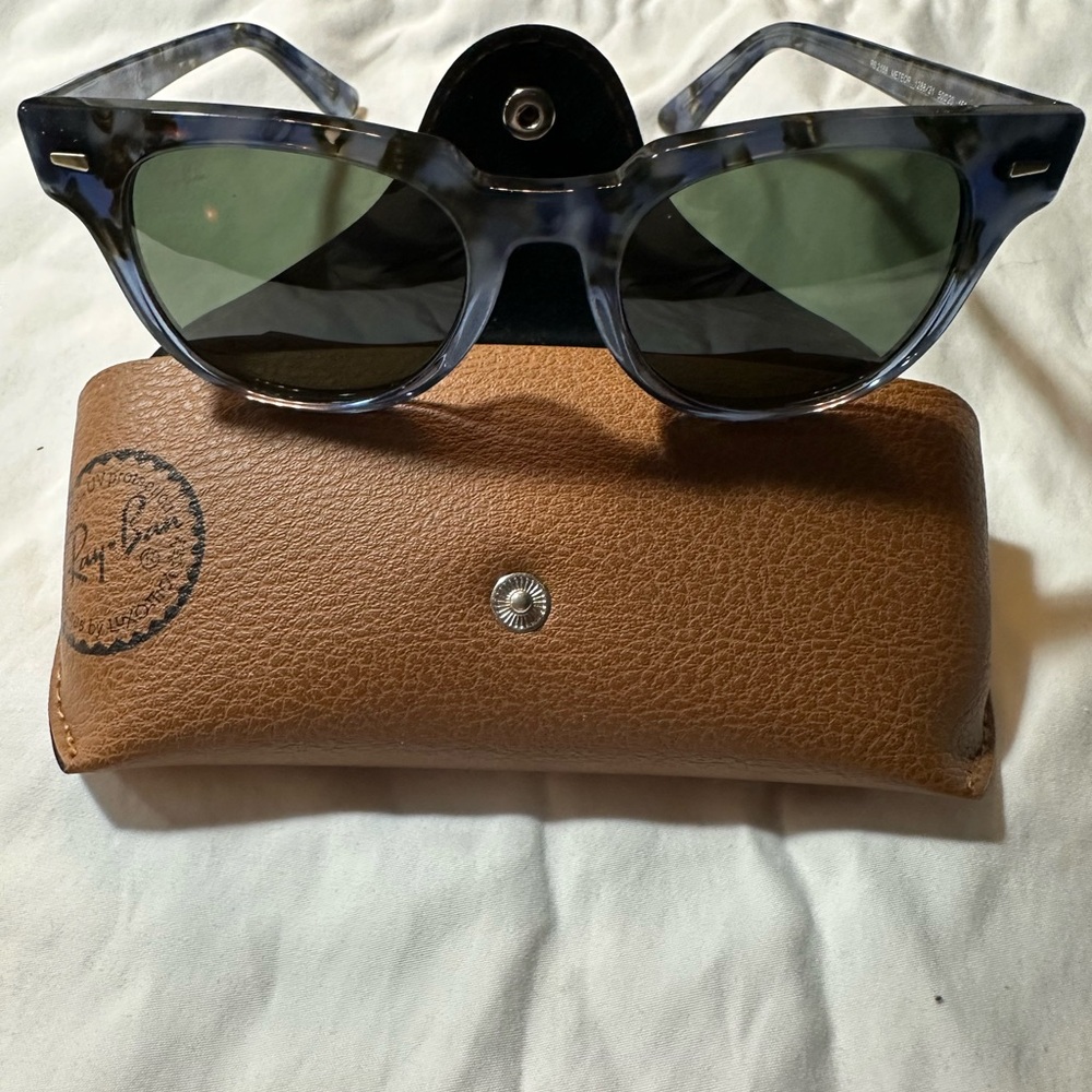 Ray-Ban Blue and Brown Sunglasses Accessories - Picture 2 of 9